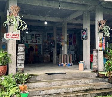 Sambahan House | Umah Made Bali Home & Art Space