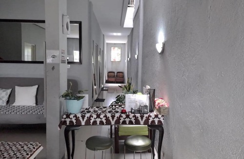 Jakarta House | UNIK Guest House Syariah