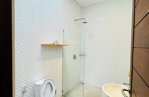 Babakan Hotel | Unique Canggu Guest House