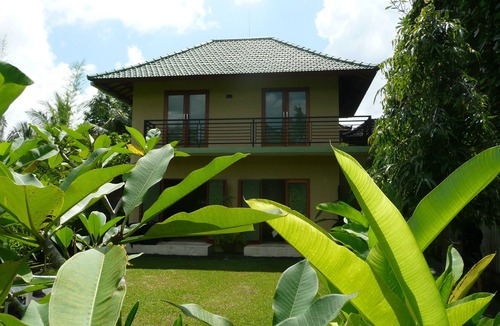 Ubud Apartment | Upper Level 1BR Apartment with Swimming Pool