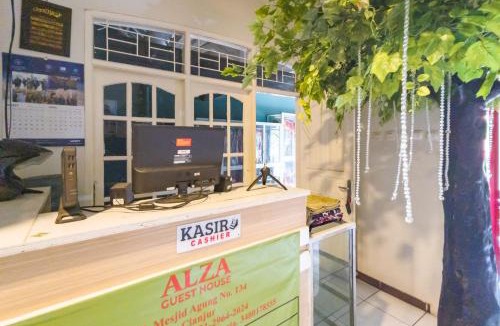 Cianjur House | Urbanview Alza by RedDoorz