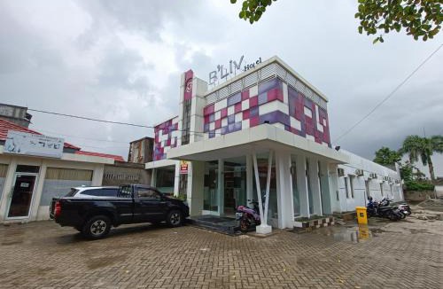 Kendari Hotel | Urbanview Hotel B Liv Kendari by RedDoorz