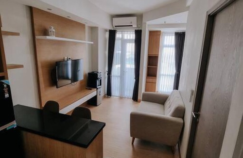 Cikarang Apartment | Vasanta Innopark Apartement, 1 bedroom with infinity pool, gym & Onsen