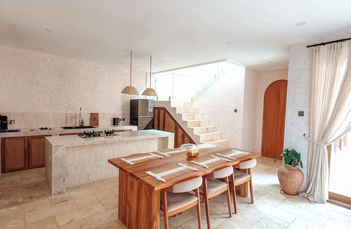 Jimbaran Villa | Velvet Rose - Designer Villa - By Mel Francis Villas