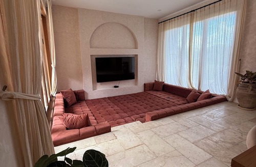 Jimbaran Villa | Velvet Rose - Designer Villa - By Mel Francis Villas