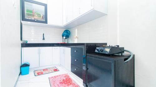 Sidomulyo Villa | Villa Aira with Private Pool and Karaoke