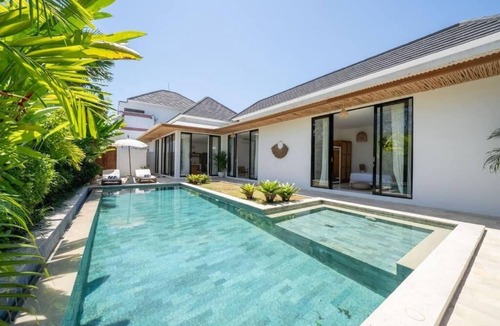Padonan Villa | Villa Amie by Tasvan