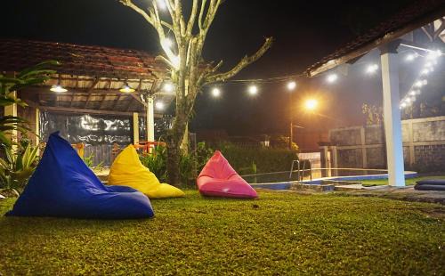 Ciloto Villa | Villa Ananda 1, 3 KT Kolam Renang, Karaoke Biliar