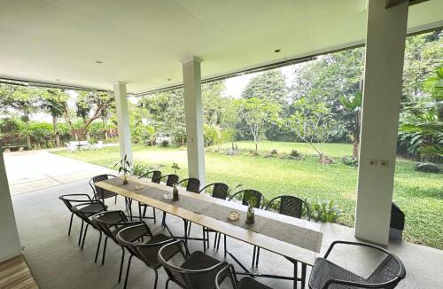 Sukaraja Villa | Villa Arunni Garden