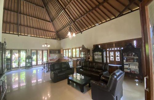 Mlati Villa | Villa Baliantoro Yogyakarta