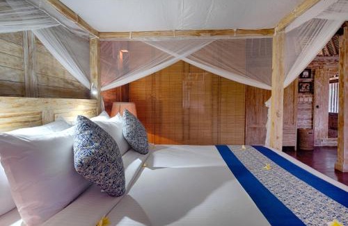 Sambahan Villa | Villa Bedauh Wetan Managed by Manara