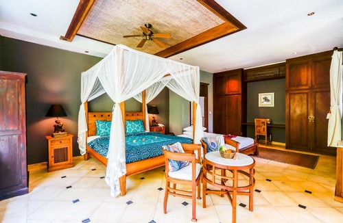 Nyuh Kuning House | Villa Beji Indah