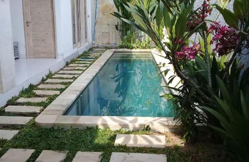 Dencarik Villa | Villa Blessings, 2 BR Villa near Lovina