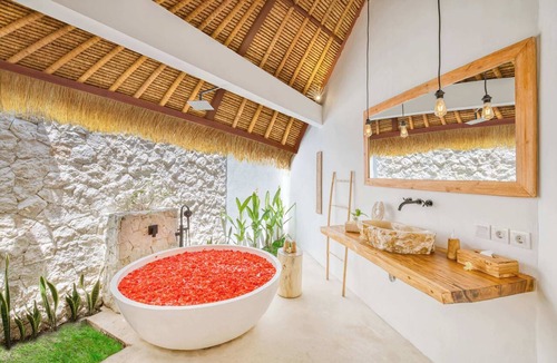 Laksmana Villa | Villa Chandika - 4BDR, private pool, near beach