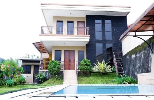Cisarua Villa | Villa D'Mona