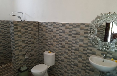 Andong Bed & Breakfast | Villa Deelyana Coco, Pondok Lebah