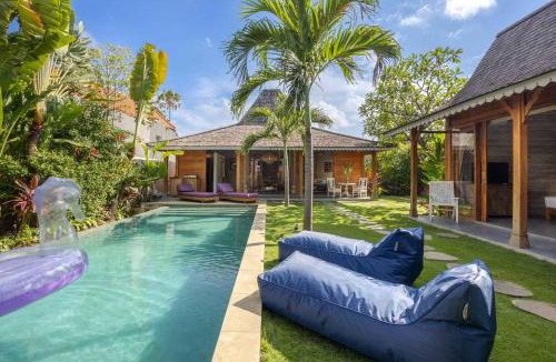 Kerobokan Resort | Villa Du Bah - Cozy Tropical 3BR Villa 12min To Beach