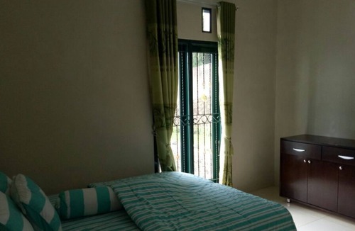 Ciloto Villa | Villa Griya Wira Karya ( Metha )