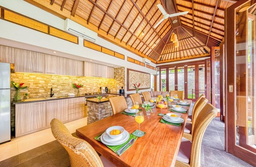 Petitenget Villa | Villa Jalamati - 3 BDR Luxury Escape, Prime Location