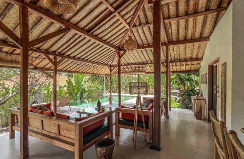 Uluwatu Villa | Villa Joglo Samara