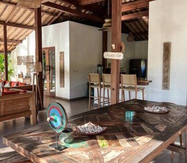 Uluwatu Villa | Villa Joglo Samara