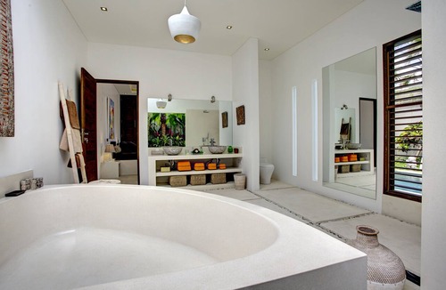 Sunset Road Villa | VILLA JONAS 1 BDR - PRIVATE- SWIMING POOL - BALI - SEMINYAK - INDONESIE