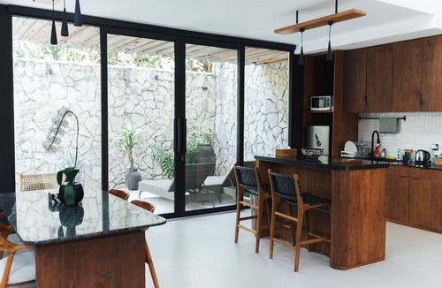 Central Seminyak House | Villa KHAYU 2BR Private Pool Villa in Seminyak Walk to Beach
