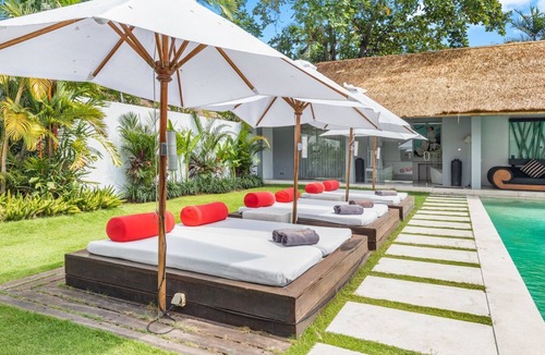 Seminyak Villa | Villa Kuta - Four Bedroom Villa, Sleeps 8