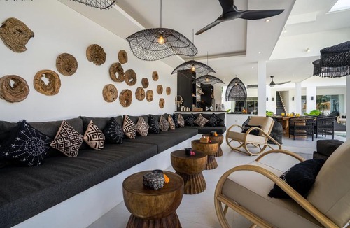 Cemagi Villa | Villa Laut - 4BR Luxury Villa within Walking Distance to Seseh Beach