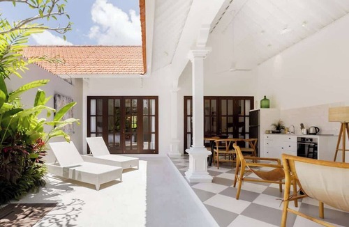 Drupadi Villa | Villa Luma | Walk to Eat Street & Private Pool