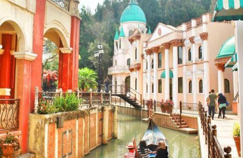 Cipanas Villa | Villa Miky Kota Bunga Puncak Cianjur Bogor
