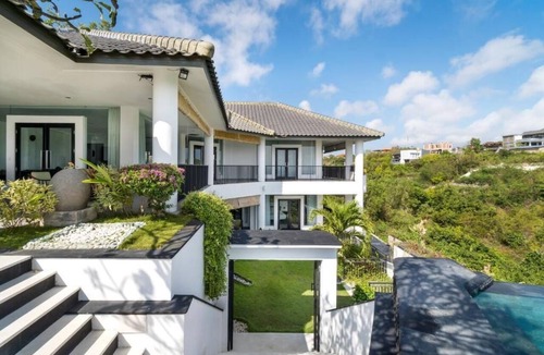 Bukit Villa | Villa Ocean's Height By Fays Hospitality