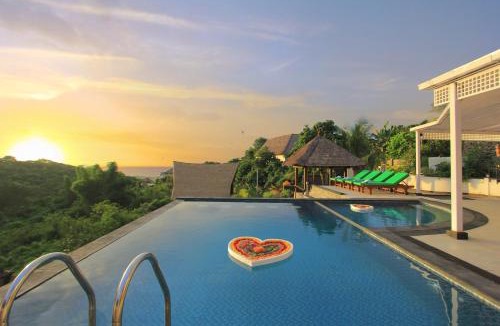 Temukus Villa | Villa Rinisha Rumah Senja Temukus Lovina