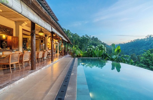 Melayang Villa | Villa Sagitta: Peace & tranquility near Ubud with magnificent river gorge views