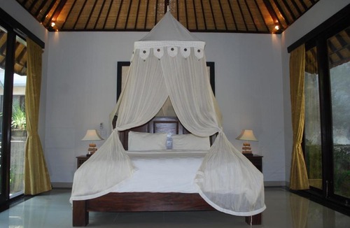 Kedewatan Villa | Villa Sakura