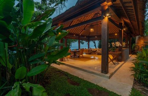 Mushroom Bay Villa | Villa Sayang