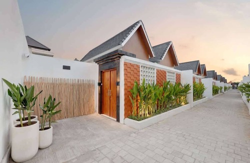 Sunset Road House | Villa Summer Cinta – Oasis 2BR Hideaway Seminyak