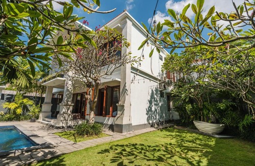 Nakula Villa | Villa Susan 6 BR - 5 mins to cafes and shops in Seminyak