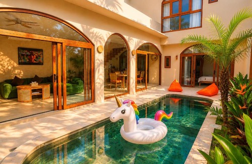 Padonan Villa | Villa Taman Raja - P utri Stunning 2BR Villa North Canggu