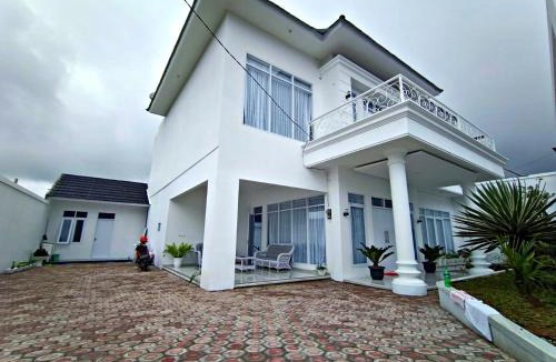 Cipanas Villa | Villa Tiara 2