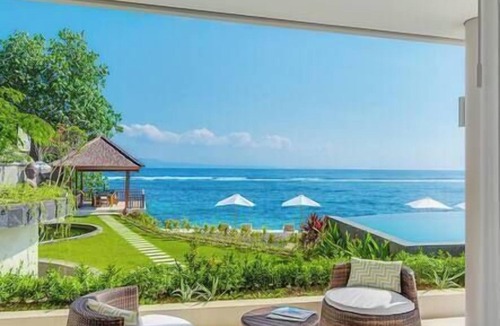 Candi Dasa Villa | Villa Tirta Nila | East Bali 4BR Beachfront | Lagoon Access & Chef