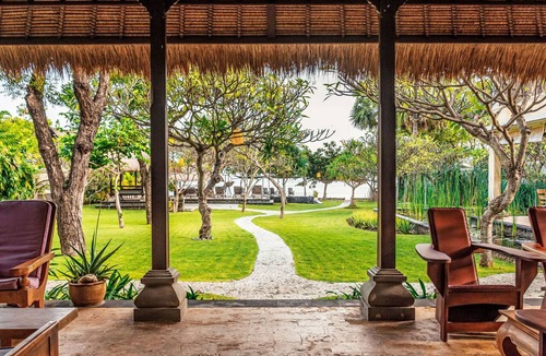 Pemuteran House | Villa 'Villa Semadhi' mit Infinity-Pool by Interhome
