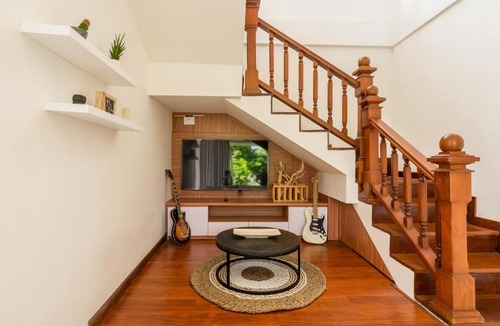 Abiansemal Villa | Villatu Family Retreat Near Green School