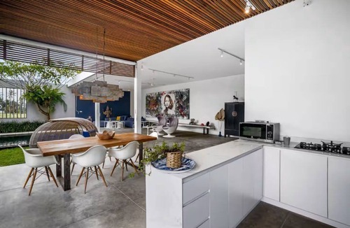 Singakerta House | Volcano Loft - Stylish Modern 2 Bedroom Ubud Escape