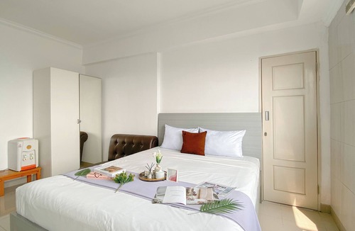Depok Apartment | Warm And Good Studio Room At Park View Condominium Apartment
