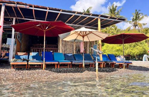 Amed House | Warung Win Beach & Homestay