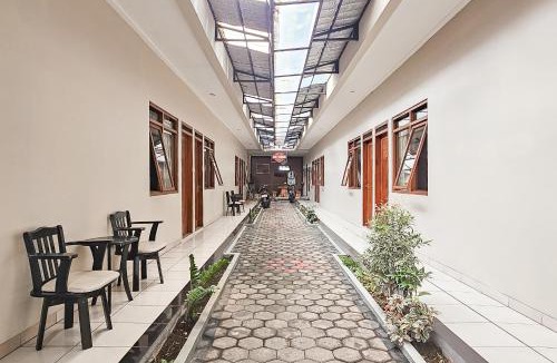 Sukabumi Hotel | Wisma Brata Mitra RedDoorz