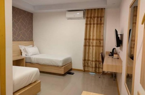 Salakan House | Wisma Sidapore teluk bayur Salakan
