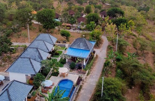Penida Island Cottage | WK Gamat Garden by WizZeLa (Twin Room)