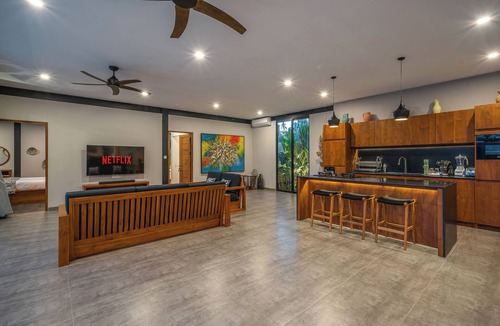 Pejeng Villa | Xanadu - 5BR Ubud Designer Villa, Pool with Rice Fields Views